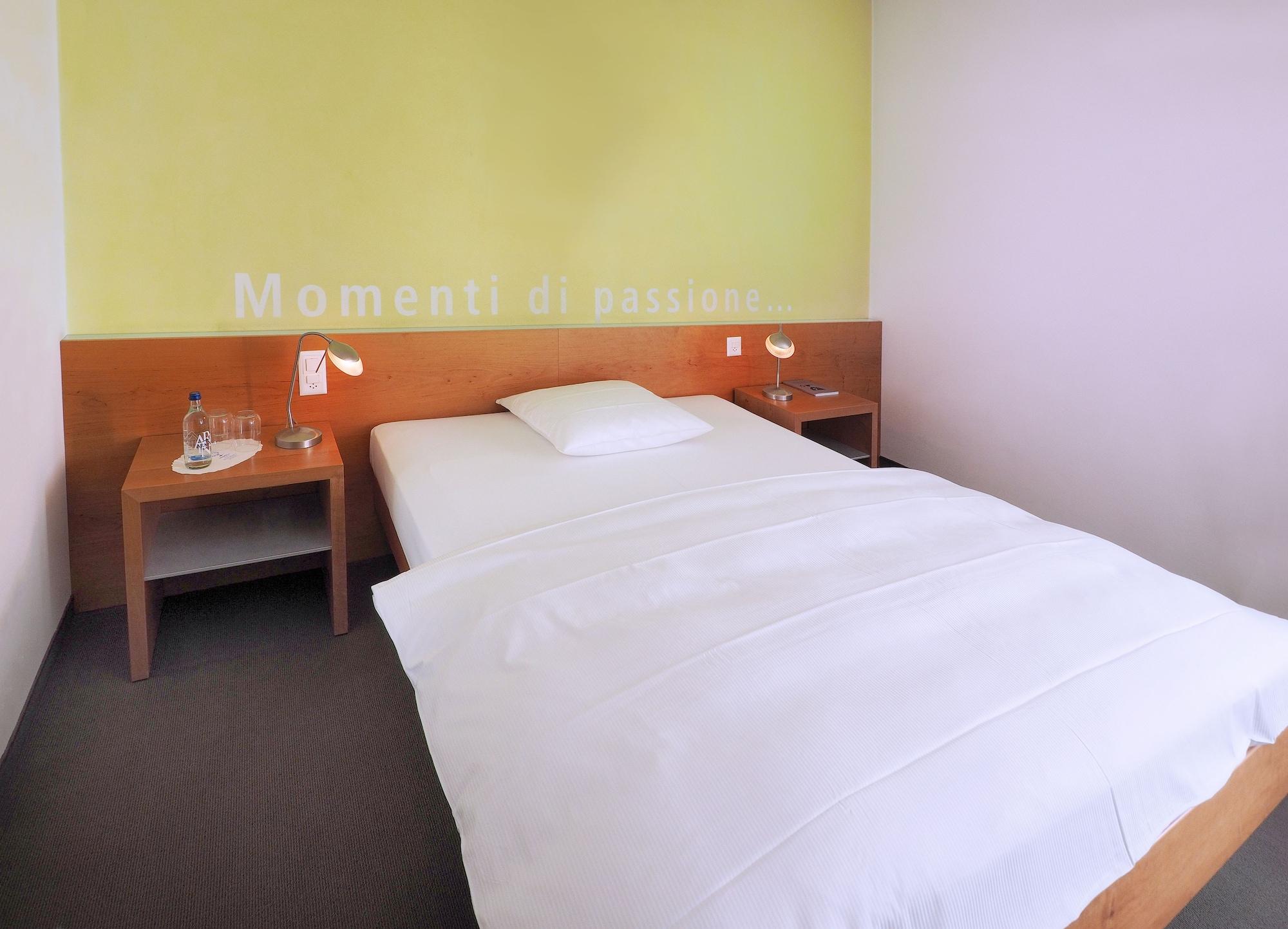 Sommerau-Ticino Swiss Quality Hotel Dietikon Exterior foto
