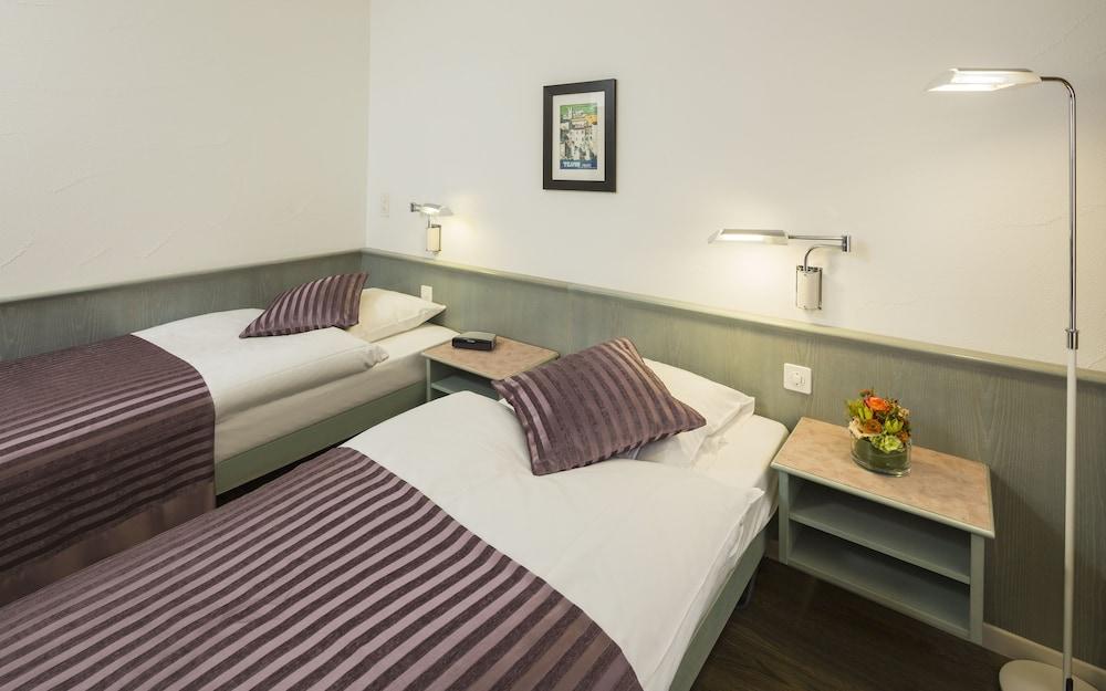 Sommerau-Ticino Swiss Quality Hotel Dietikon Exterior foto