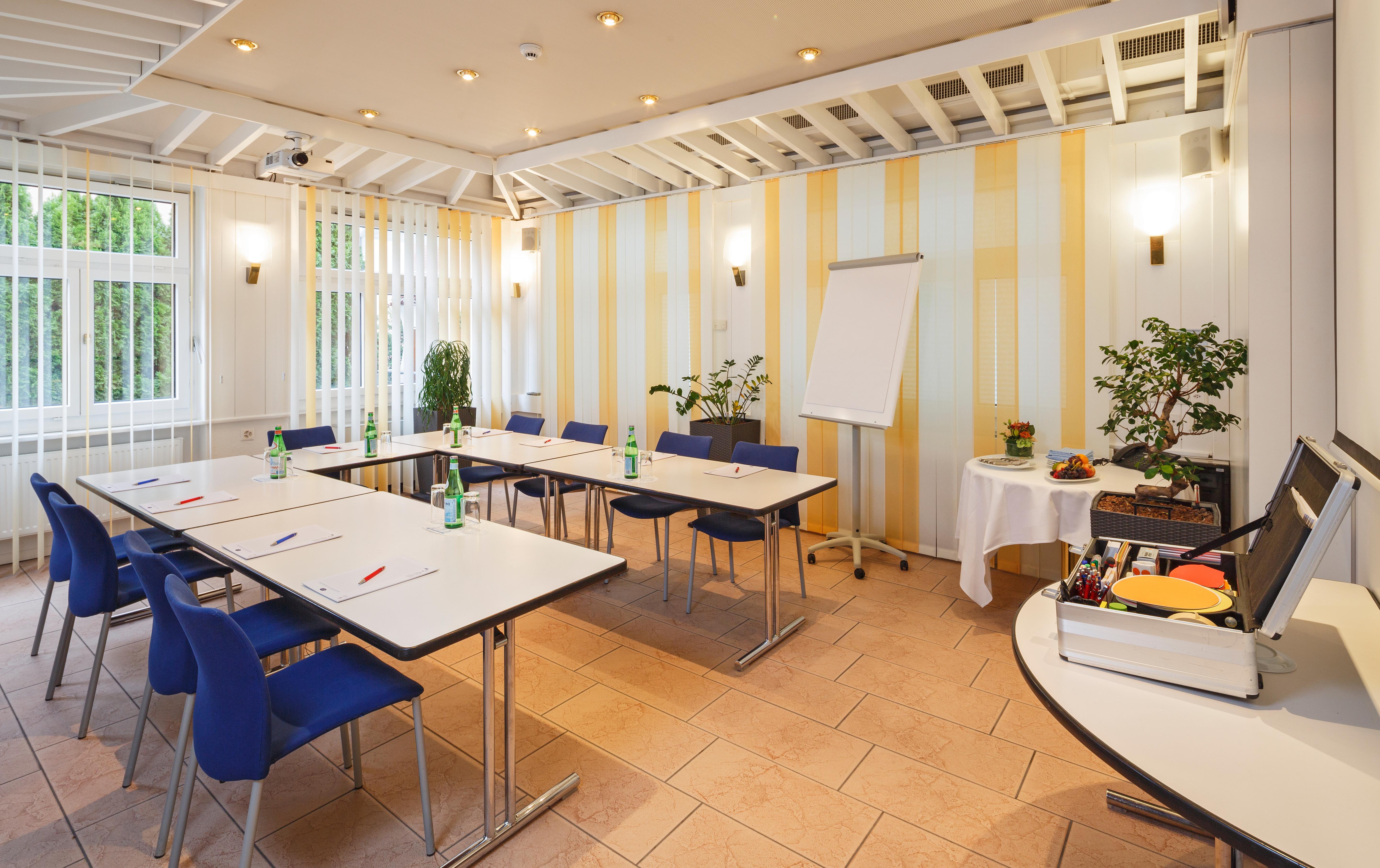Sommerau-Ticino Swiss Quality Hotel Dietikon Negocio foto