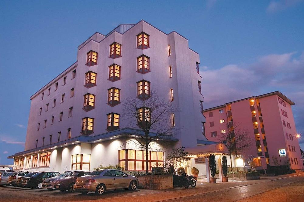 Sommerau-Ticino Swiss Quality Hotel Dietikon Exterior foto